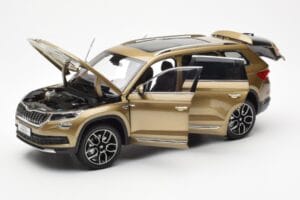 Skoda Kodiaq Arany FAW 1:18 ZSX000001GOL Fém – 2. kép a 8-ből