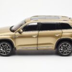 Skoda Kodiaq Arany FAW 1:18 ZSX000001GOL - image 4 of 8