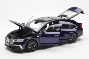 Skoda Octavia Pro Kék FAW 1:18 ZMR000006BLA Fém – 2. kép a 8-ből