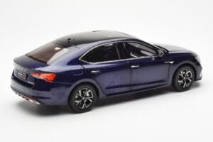 Skoda Octavia Pro Kék FAW 1:18 ZMR000006BLA Fém – 3. kép a 8-ből
