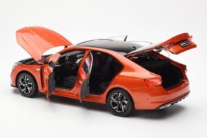 Skoda Octavia Pro Narancssárga FAW 1:18 ZMR000006ORA Fém – 5. kép a 8-ből