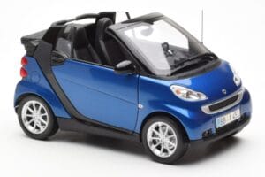 Smart Fortwo 451 Cabrio Kék & Fekete Minichamps 1:18 150036330 Fém – 6. kép a 8-ből
