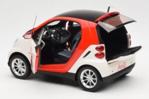 Smart Fortwo 451 Coca-Cola Minichamps 1:18 150036301 Fém – 5. kép a 8-ből