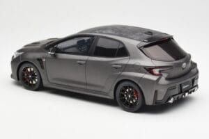 Toyota GR Corolla Morizo Edition Szürke Otto 1:18 OT451 Gyanta – 5. kép a 6-ből