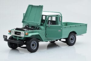 Toyota Land Cruiser 40 4x4 Pickup Zöld Kyosho 1:18 08958FG Fém – 2. kép a 8-ből