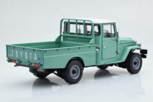 Toyota Land Cruiser 40 4x4 Pickup Zöld Kyosho 1:18 08958FG Fém – 4. kép a 8-ből
