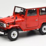 Toyota Land Cruiser FJ40 Van Piros Kyosho 1:18 08971R