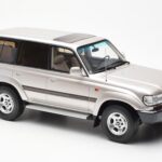 Toyota Land Cruiser HDJ80 Bézs Metál Otto 1:18 OT438 - image 4 of 6