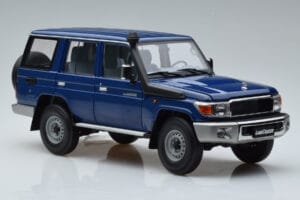 Toyota Land Cruiser J76 Kék Almost Real 1:18 870101 Fém – 5. kép a 7-ből