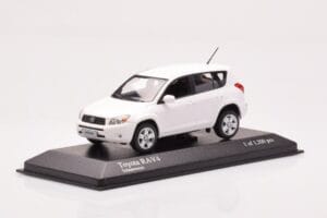 Toyota RAV4 XA30 Fehér Minichamps 1:43 400166571 Fém – 2. kép a 4-ből