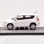 Toyota RAV4 XA30 Fehér Minichamps 1:43