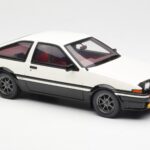 Toyota Sprinter Trueno AE86 Fehér Otto 1:18 OT444B - image 4 of 6