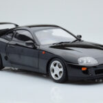 Toyota Supra A80 Fekete LCD 1:18 - image 4 of 7