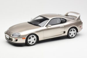 Toyota Supra A80 Ezüst Otto 1:18 OTM715