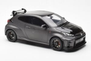 Toyota GR Yaris Circuit Package Fekete Otto 1:18 OT1046 Fém – 4. kép a 6-ből
