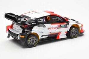 Toyota GR Yaris Rally1 #17 S. Ogier / V. Landais Safari Rally Kenya 2023 IXO 1:18 18RMC173A Fém – 2. kép a 6-ből