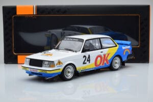 Volvo 240 Turbo Beckers #24 P.G. Andersson Nurburgring 1985 IXO 1:18 18RMC105A Fém – 6. kép a 6-ből