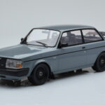 Volvo 240 Turbo Szürke IXO 1:18