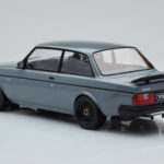 Volvo 240 Turbo Szürke IXO 1:18 - image 5 of 6