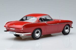 Volvo P1800 Piros Norev 1:18 188700 Fém – 2. kép a 6-ből