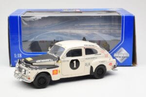 Volvo PV 544 Rally Revell 1:18 8922 Fém – 8. kép a 8-ből