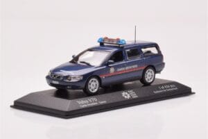 Volvo V70 Garde Frontiere Suisse Minichamps 1:43 430171899 Fém – 2. kép a 4-ből