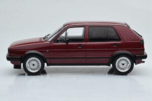 Volkswagen Golf GTI Mk2 Piros MCG 1:18 MCG18391 Fém – 3. kép a 6-ből