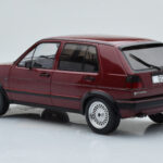 Volkswagen Golf GTI Mk2 Piros MCG 1:18 - image 5 of 6