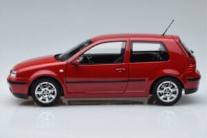 Volkswagen Golf Mk4 Piros Norev 1:18 188573 Fém – 4. kép a 7-ből