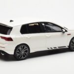 Volkswagen Golf GTI Mk8 Clubsport Fehér Otto 1:18 - image 2 of 6