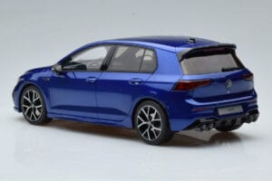 Volkswagen Golf Mk8 R Kék Otto 1:18 OT413 Gyanta – 5. kép a 6-ből