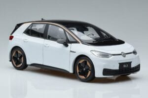 Volkswagen ID.3 Fehér FAW 1:18 ZVN000001WEI Fém – 5. kép a 7-ből