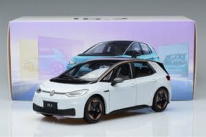 Volkswagen ID.3 Fehér FAW 1:18 ZVN000001WEI Fém – 7. kép a 7-ből
