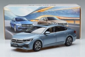 Volkswagen Passat B8 Kék FAW 1:18 ZVF000003A Fém – 7. kép a 7-ből