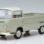 Volkswagen T2a Pickup 50. Évfordulós Kiadás Schuco 1:18 450019800 Fém
