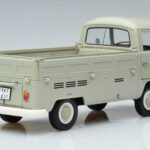 Volkswagen T2a Pickup 50. Évfordulós Kiadás Schuco 1:18 450019800 Fém - image 3 of 7