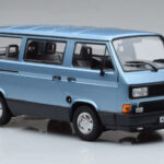 Volkswagen T3 Multivan Kék Norev 1:18 - image 4 of 6