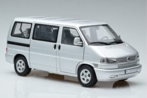 Volkswagen T4b Transporter Caravelle Minibus Schuco 1:18 450041500 Fém – 6. kép a 8-ből