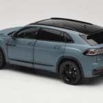 Volkswagen Teramont X Szürke FAW 1:18 ZVB000003B Fém - image 7 of 8