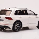 Volkswagen Tiguan R Fehér Otto 1:18 - image 2 of 6
