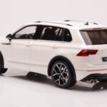Volkswagen Tiguan R Fehér Otto 1:18 - image 5 of 6
