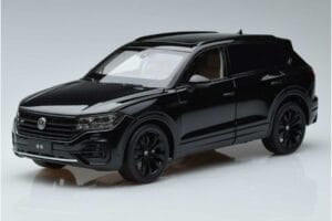 Volkswagen Touareg CR Fekete FAW 1:18 LTC761021BLA Fém