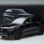 Volkswagen Touareg CR Fekete FAW 1:18 LTC761021BLA Fém - image 7 of 7
