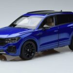 Volkswagen Touareg CR Kék FAW 1:18 LTC761021BLU Fém