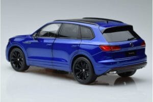 Volkswagen Touareg CR Kék FAW 1:18 LTC761021BLU Fém – 6. kép a 7-ből