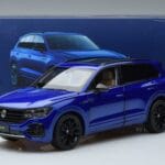 Volkswagen Touareg CR Kék FAW 1:18 LTC761021BLU Fém - image 7 of 7