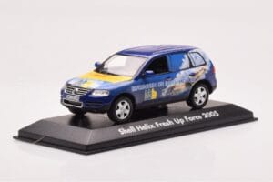 Volkswagen Touareg 7L Shell Helix Fresh Up Force Minichamps 1:43 VOLKSWAGEN-264066 Fém – 2. kép a 4-ből
