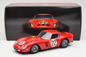 Ferrari 250 GTO #22 24 Hours of Le Mans 1962 Kyosho 1:18 08432B Fém – 8. kép a 8-ből