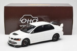Mitsubishi Lancer Evo VIII MR FQ-400 Fehér Otto 1:18 OT777 Gyanta – 6. kép a 6-ből