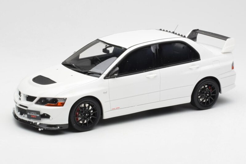 Mitsubishi Lancer Evo VIII MR FQ-400 Fehér Otto 1:18